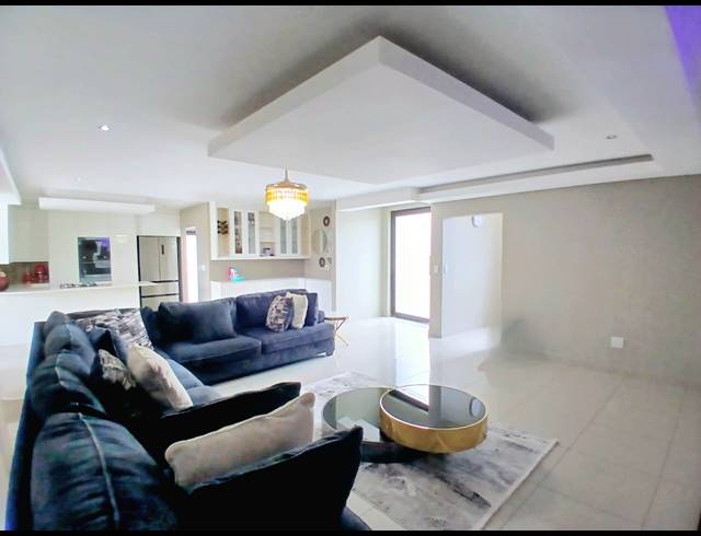 3 BEDROOM FREESTANDING FOR SALE IN BLUE VALLEY GOLF ESTATE